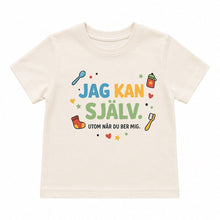 Ladda upp bild till gallerivisning, تيشيرت أطفال مطبوع – «Jag kan själv» (أستطيع فعلها بنفسي)