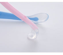 Load image into Gallery viewer, Baby spoon - Silicone