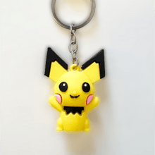 Hladdu upp mynd á myndasafn, Nyckelring Pikachu
